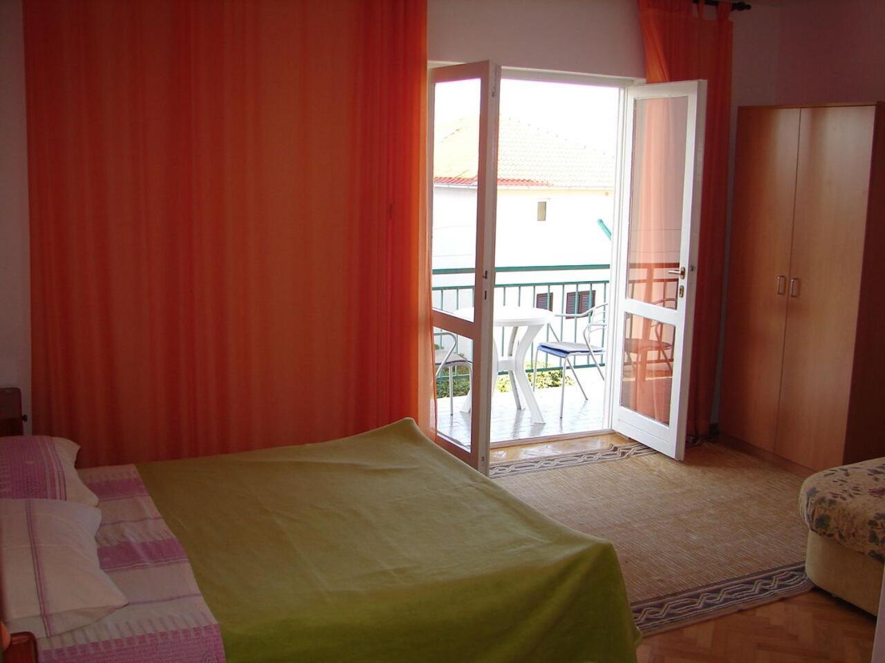 Eddie Appartement Baška Voda